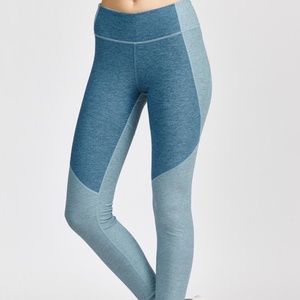 TechSweat Two-Tone Leggings